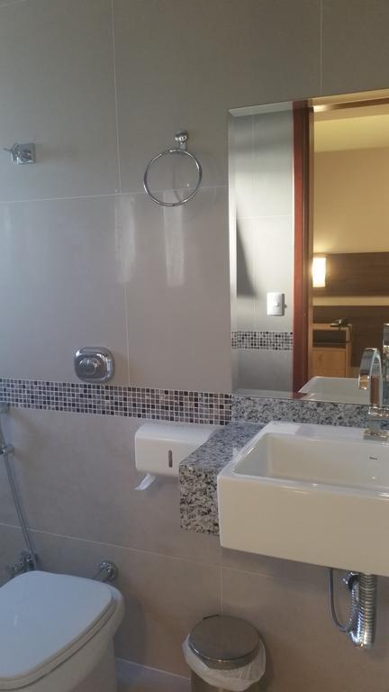 Kamur Plaza Hotel Goianesia Zimmer foto