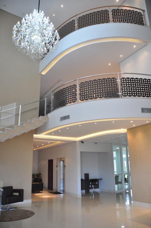 Kamur Plaza Hotel Goianesia Exterior foto